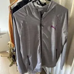 PUMA ジップアップパーカー グレー