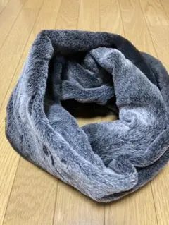 ストライプインターナショナル ネックウォーマー グレー F