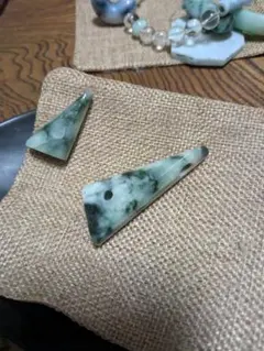 糸魚川翡翠の大珠♦　未完の大珠…縄文ラプソディ 糸魚川翡翠の大珠♢ 未完の大珠…縄文ラプソディ - メルカリ