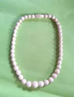 アイボリーネックレス　ヴィンテージアクセサリー　レトロ