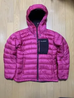 montbell フード付きダウンジャケット ピンク