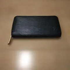 超美品　新型Louis Vuitton エピレザー ブラック長財布　ゴールド金具