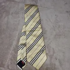 バーバリーブラックレーベル　日本製　シルク　ストライプネクタイ