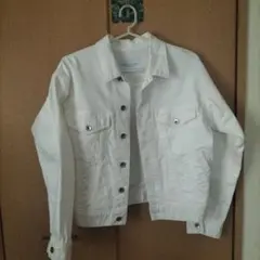 処分価格　　ユナイテッドアローズ　白Gジャン