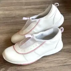 Item thumbnail for item c67216ea-1cf7-4211-82a5-b7576760d335