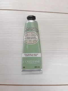 L'OCCITANE アーモンド ハンドクリーム 30mL