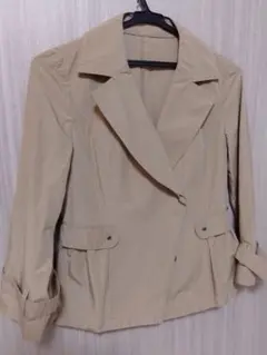 ◆TRUSSARDI ◆美品お洒落ジャケット ベージュ 38　USEDのサムネイル