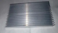 アルミ SSDヒートシンク フィン付き