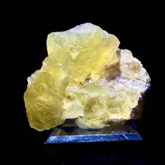 オレンジ蛍光】北海道石 55×40×12mm - メルカリ