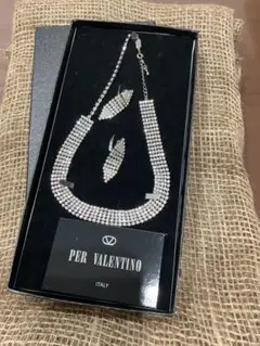 女性のための豪華なラインストーンネックレスとイヤリングセット