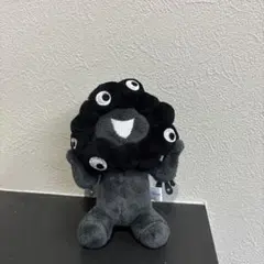 黒ミャク　座り　カラビナ　タグ付き新品