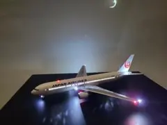 JAL BOEING 767-300ER LED 仕様完成品 JALUX B767-300ER JAL 日本航空 JA617J 1/200 ※組立式・プラ製 [BJE3063]