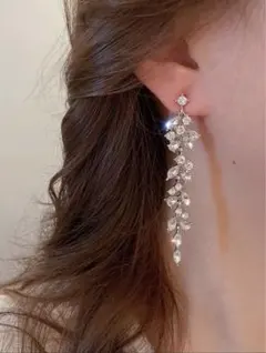 ブライダルアクセサリー ❤︎ ロングピアス 結婚式 ウェディング 長め