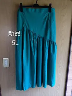 フレアスカート 5L 新品 グリーン　ニッセン　スマイルランド　大きいサイズ