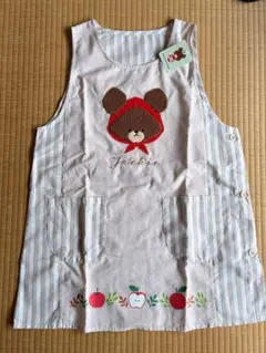 保育士　エプロン　くま