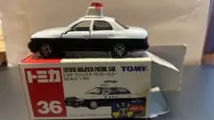 トミカ トヨタ マジェスタ パトロールカー 36