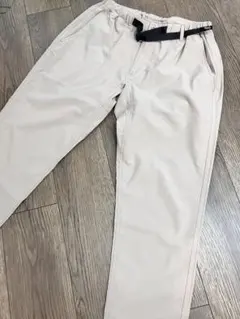 テーパード チノパン