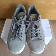 adidas Stan Smith スエード グレー スニーカーのサムネイル