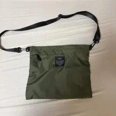 kiu ショルダーバッグのサムネイル