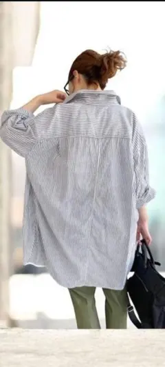 Spick and Span フリルカラーストライプシャツ Spick & Span（スピックアンドスパン）の「フリルカラーストライプ