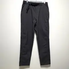 ユニクロ ナイロンギアパンツ 3Dカット Sサイズ ダークグレー