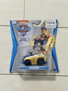 パウパトロール　ダイキャストビークル　チェイス(ゴールドバージョン)