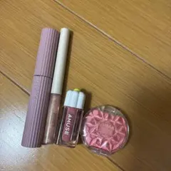 コスメ4点セット
