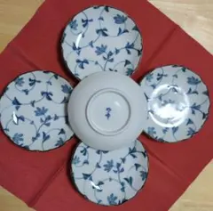 青い花柄の小皿 5枚セット