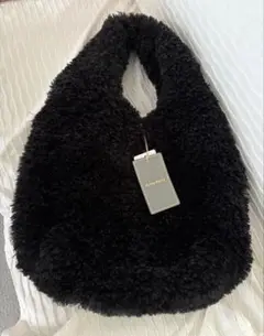 ANNA KERRY ブラック モコモコバッグ