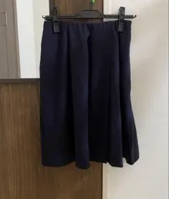 サイズM【タグ付新品】anySiS フレアスカート ネイビー　紺色　ひざ丈　厚手