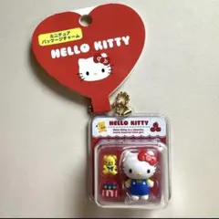 サンリオ ミニチュアパッケージチャーム　ミニチュアトイ　ハローキティ