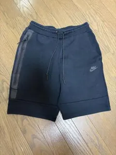 NIKE テックフリース ショートパンツ ブラック M