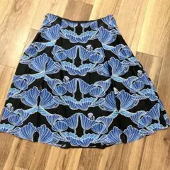 コムサブランド　ARTISANの 柄スカート　夏用のサムネイル