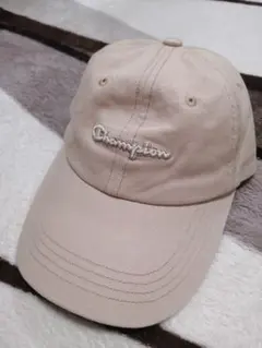 【販売今月末まで】Champion ベージュキャップ