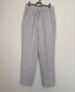 グレー カジュアルパンツ