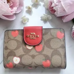 COACH 二つ折り財布 シグネチャー 花柄 C8730 - メルカリ