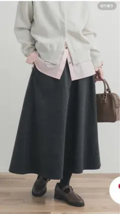 アーバンリサーチドアーズ　カットギャザースカート　新品　未使用　タグ付き