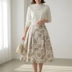 Y9371*INEDイネド花柄ひざ丈フレアスカートベージュ2
