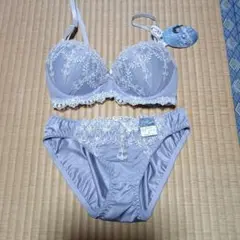 C70 グレー ブラジャーショーツセット