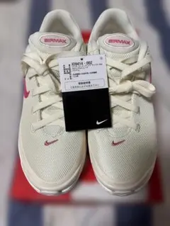 安価‼️可愛いピンク超新品NIKE ウィメンズ エア マックス BIAのサムネイル