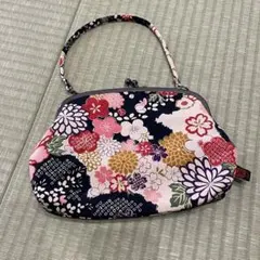 美品❗️お着物バッグ　花柄 がま口バッグ　日本製