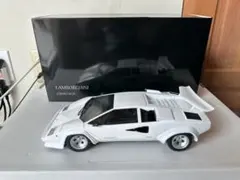 京商KYOSHO 1/18 ランボルギーニ カウンタック LP400S ホワイトのサムネイル