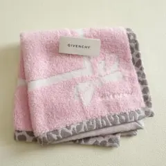 新品 GIVENCHY ジバンシー タオルハンカチ ハンドタオル