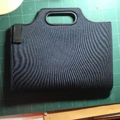 パソコンバックのサムネイル