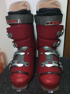 【男女兼用】Lange スキーブーツ レッド 4バックル　【インナー8～8、5】
