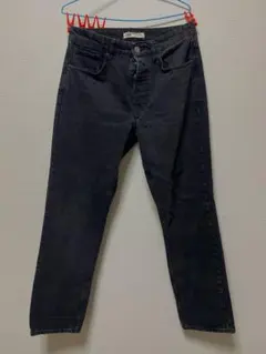 Zara ザラ　ストレートデニムパンツ