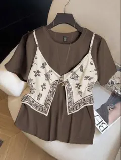 SHEIN レイヤード風半袖Tシャツ ブラウン