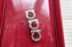 Item thumbnail for item 51b8f070-709b-4c2f-b8de-8a09eeea79dc