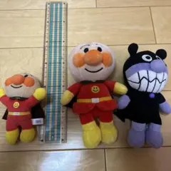 アンパンマン　バイキンマンぬいぐるみ