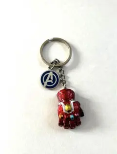 ホットトイズ　コスベイビーキーチェーン　アベンジャーズ　ナノガントレット